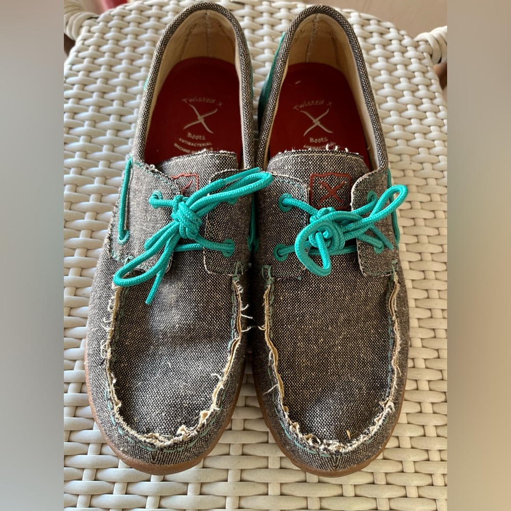 Twisted X Women's ECO Driving Moc - Dust w/Teal 9.5